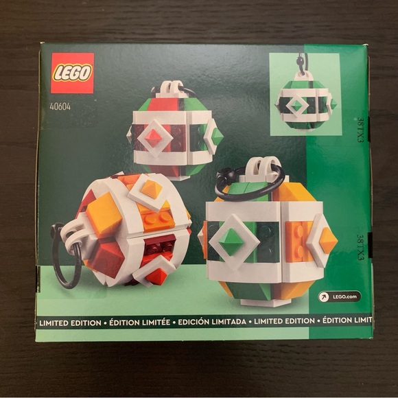 LEGO Limited Edition 2023 Christmas Decor Set 40604 (182 Pieces), NIB - Picture 7 of 16